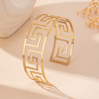 T727 Bracelet